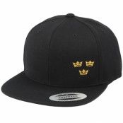 Iconic - Svart snapback Keps - Tre Kronor Side Panel Black Snapback @ Hatstore