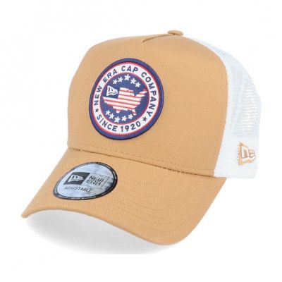 New Era - Beige trucker Keps - Usa Patch Trucker Camel/White Trucker @ Hatstore