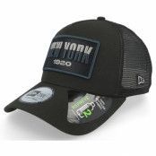 New Era - Svart trucker Keps - USA State New York Black Trucker @ Hatstore