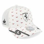 Formula One - Motor Vit trucker Keps - Ferrari F1 24 Sainz Special Edition Barcelona Puma White Trucker @ Hatstore