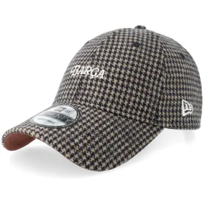 New Era - Football Beige unconstructed Keps - Barcelona Herringbone 9TWENTY Black/Camel Dad Cap @ Hatstore