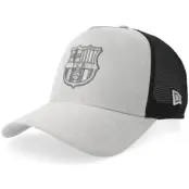 New Era - Football Grå trucker Keps - Barcelona Faux Suede Grey/Black A-Frame Trucker @ Hatstore