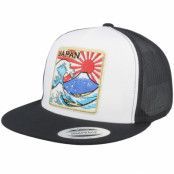 Iconic - Vit trucker Keps - The Great Wave Japan Trucker @ Hatstore