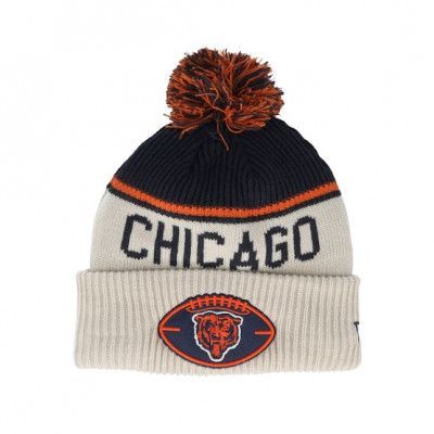 New Era - NFL Beige pom Beanie - Chicago Bears NFL24 Sideline His Sportknit Stone/Navy Pom @ Hatstore