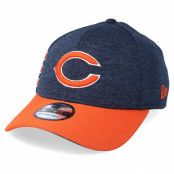 New Era - NFL Blå flexfit Keps - Chicago Bears 39Thirty On Field Navy/Orange Flexfit @ Hatstore