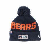 New Era - NFL Blå pom Beanie - Chicago Bears On Field 19 Sport Knit Navy/Orange Pom @ Hatstore