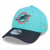 New Era - NFL Grön flexfit Keps - Miami Dolphins NFL21 Side Line 39THIRTY Teal Flexift @ Hatstore