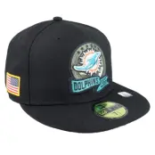 New Era - NFL Svart fitted Keps - Miami Dolphins M 59FIFTY NFL Salute To Service 22 Black/Camo Fitted @ Hatstore