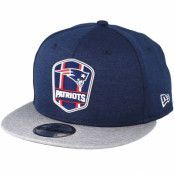 New Era - NFL Blå snapback Keps - New England Patriots 9Fifty On Field Blue Snapback @ Hatstore