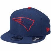 New Era - NFL Blå snapback Keps - New England Patriots Team Outline 9Fifty Navy/Red Snapback @ Hatstore