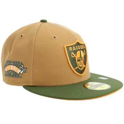 New Era - NFL Beige fitted Keps - Hatstore Exclusive x Las Vegas Raiders 59FIFTY Wheat/Rifle Green Or Pop Fitted @ Hatstore