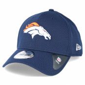 New Era - NFL Blå flexfit Keps - Denver Broncos Sideline Tech Navy 39thirty Flexfit @ Hatstore