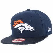 New Era - NFL Blå snapback Keps - Denver Broncos NFL Sideline 9Fifty Snapback @ Hatstore