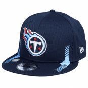 New Era - NFL Blå snapback Keps - Tennessee Titans NFL21 Side Line 9FIFTY Navy Snapback @ Hatstore