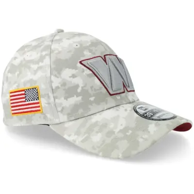 New Era - NFL Camo fitted Keps - Washington Commanders 39THIRTY NFL Salute To Service Camo Fitted @ Hatstore