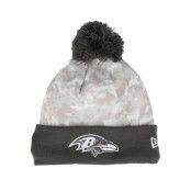 New Era - NFL Camo pom Beanie - Baltimore Ravens Nfl24 Salute To Service Camo/Graphite Pom @ Hatstore