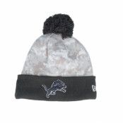 New Era - NFL Camo pom Beanie - Detroit Lions Nfl24 Salute To Service Camo/Graphite Pom @ Hatstore