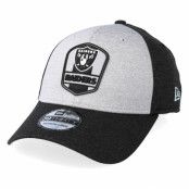 New Era - NFL Grå flexfit Keps - Oakland Raiders 39Thirty On Field Grey/Black Flexfit @ Hatstore