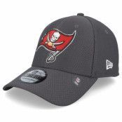 New Era - NFL Grå flexfit Keps - Tampa Bay Buccaneers NFL Hex Tech 39THIRTY 4 Charcoal Flexfit @ Hatstore