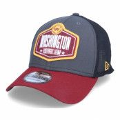 New Era - NFL Grå flexfit Keps - Washington Football Team 39Thirty NFL21 Draft Dark Grey/Maroon Flexfit @ Hatstore