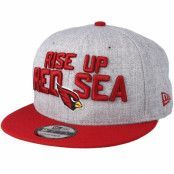 New Era - NFL Grå snapback Keps - Arizona Cardinals 2018 NFL Draft On-Stage Grey/Red Snapback @ Hatstore