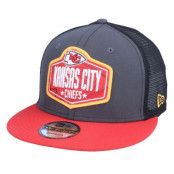 New Era - NFL Grå trucker Keps - Kansas City Chiefs 9Fifty NFL21 Draft Dark Grey/Red Trucker @ Hatstore