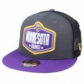 New Era - NFL Grå trucker Keps - Kids Minnesota Vikings 9Fifty NFL21 Dark Grey/Purple Trucker @ Hatstore