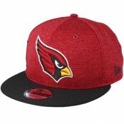 New Era - NFL Röd snapback Keps - Arizona Cardinals On Field Red/Black Snapback @ Hatstore