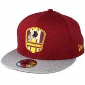 New Era - NFL Röd snapback Keps - Washington Commanders Washington Redskins 9Fifty On Field Red Snapback @ Hatstore