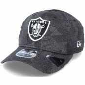 New Era - NFL Svart adjustable Keps - Las Vegas Raiders Engineered Fit 9Fifty Stretch Snap Dark Grey Adjustable @ Hatstore