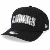 New Era - NFL Svart adjustable Keps - Oakland Raiders NFL Pre Curved 9Fifty Black Adjustable @ Hatstore