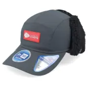 New Era - NFL Svart earflap Keps - Kansas City Chiefs NFL Runner Dog Vintage Black 5-panel Earflap @ Hatstore