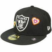 New Era - NFL Svart fitted Keps - Las Vegas Raiders 59FIFTY Chainstitchheart Black Fitted @ Hatstore