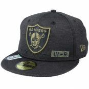 New Era - NFL Svart fitted Keps - Las Vegas Raiders Salute To Service NFL 20 Heather Black Fitted @ Hatstore