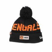 New Era - NFL Svart pom Beanie - Cincinnati Bengals On Field 19 Sport Knit Black/Orange Pom @ Hatstore