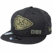 New Era - NFL Svart snapback Keps - Kansas City Chiefs Salute To Service NFL 20 Heather Black Snapback @ Hatstore