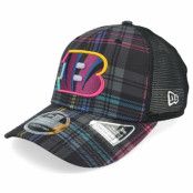 New Era - NFL Svart trucker Keps - Cincinnati Bengals NFL24 Crucial Catch 9SEVENTY Tartan Trucker @ Hatstore