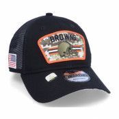 New Era - NFL Svart trucker Keps - Cleveland Browns NFL21 Salute To Service 9TWENTY Black/Camo Trucker @ Hatstore