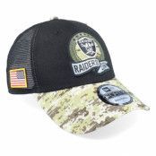 New Era - NFL Svart trucker Keps - Las Vegas Raiders M 9FORTY NFL Salute To Service 22 Black/Camo Trucker @ Hatstore