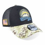 New Era - NFL Svart trucker Keps - Los Angeles Chargers M 9FORTY NFL Salute To Service 22 Black/Camo Trucker @ Hatstore