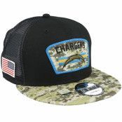 New Era - NFL Svart trucker Keps - Los Angeles Chargers NFL21 Salute To Service 9FIFTY Black/Camo Trucker @ Hatstore