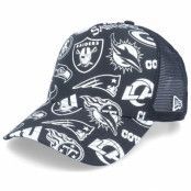 New Era - NFL Svart trucker Keps - NFL All Over Print Black Trucker @ Hatstore