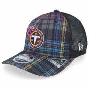 New Era - NFL Svart trucker Keps - Tennessee Titans NFL24 Crucial Catch 9SEVENTY Tartan Trucker @ Hatstore