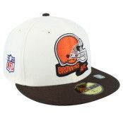 New Era - NFL Vit fitted Keps - Cleveland Browns NFL22 Sideline 59FIFTY White/Brown Fitted @ Hatstore