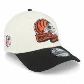 New Era - NFL Vit flexfit Keps - Cincinnati Bengals NFL22 Sideline 39THIRTY White/Black Flexfit @ Hatstore