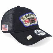 New Era - NFL Svart trucker Keps - New York Giants NFL Salute To Service 9TWENTY Black/Camo Trucker @ Hatstore