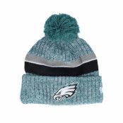 New Era - NFL Grön pom Beanie - Philadelphia Eagles Sport Knitted NFL Sideline 23 Green Pom @ Hatstore