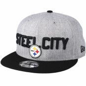 New Era - NFL Grå snapback Keps - Pittsburgh Steelers 2018 NFL Draft On-Stage Grey/Black Snapback @ Hatstore