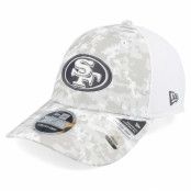 New Era - NFL Camo adjustable Keps - San Francisco 49ers Nfl24 Salute To Service 9FORTY Camo/White Adjustable @ Hatstore