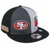 New Era - NFL Grå snapback Keps - San Francisco 49ers 9FIFTY NFL Sideline 23 Gray/Charcoal/Black Snapback @ Hatstore